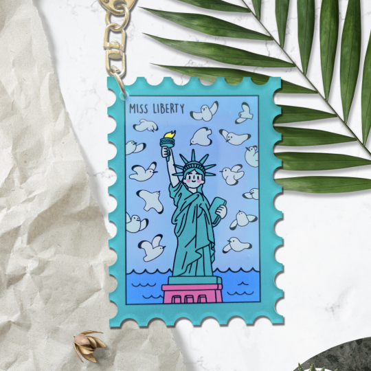 Lady Liberty with Seagulls-Key Chain